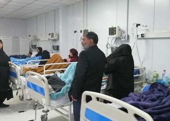 کانون حقوق بشر ایران - مرگ یک دختر دانش‌آموز در ادامه مسمومیت سریالی در دبیرستان‌های دخترانه