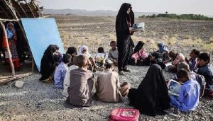 چیرگی هیولای مرگ و فقر بر آسمان سیستان و بلوچستانچیرگی هیولای مرگ و فقر بر آسمان سیستان و بلوچستان 9