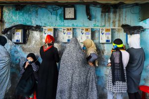 شرایط بحرانی در زندان قرچک ورامین؛ زندگی در آلودگی، بدون دارو و امکانات