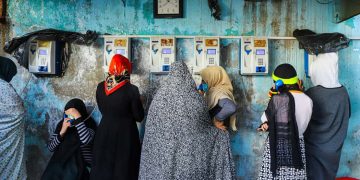 شرایط بحرانی در زندان قرچک ورامین؛ زندگی در آلودگی، بدون دارو و امکانات