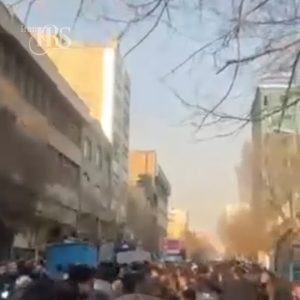 گسترش اعتراضات سراسری؛ اعتصاب بازار، تجمع خانواده‌ها و تشدید سرکوب امنیتی