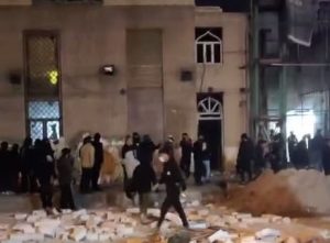 اعتراضات سراسری در خوزستان؛ گزارش‌هایی از دفن جمعی، بازداشت کودکان و استفاده از مدارس به‌عنوان بازداشتگاه