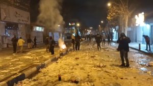 قشم، کوهدشت، چمستان، زرین‌شهر، یزدان‌شهر، مرودشت و نجف‌آباد کانون‌های جوشان اعتراضات سراسری ۱۴۰۴ + ویدئو