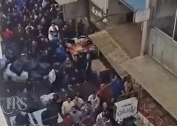 گزارش مستند آتش زدن بازار رشت و به رگبار بستن مردم در اعتراضات سراسری ۱۴۰۴ + فیلم