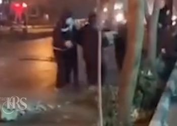 فیلم‌های تکان دهنده لحظات پس از قطع اینترنت و دستور آتش در تهران و شهرستان‌ها در اعتراضات سراسری ۱۴۰۴