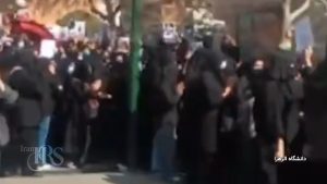 دانشجویان در خط مقدم اعتراض؛ موج تازه تجمع‌ها در الزهرا، شریف و دانشگاه تهران