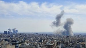 تشدید حملات و تحولات سیاسی در هشتمین روز جنـگ؛ تهران زیر موج تازه بمبارانها
