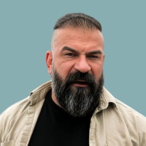 اعدام سه زندانی سیاسی در مشهد؛ اجرای احکام مرگ برای بازداشتشدگان اعتراضات ۱۴۰۴ پس از شکنجه و فریب خانوادهها
