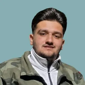 اعدام عرفان اسفندیاری و گلمحمد محمدی در پرونده میدان علیخانی؛ نگرانی از سرنوشت ۱۰ زندانی دیگر