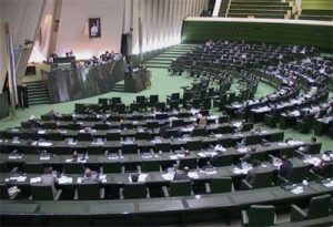 مصوبه مجلس برای مقابله با «نفوذ»؛ جرم‌انگاری ارتباط با رسانه‌ها و محدودیت گسترده آزادی‌های شهروندی